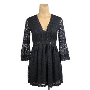 Flamant Rose Little Black Lace Dress